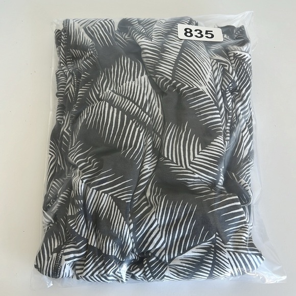 Gap Women’s Printed Paneled Maxi Dress Grey Print - Picture 12 of 12